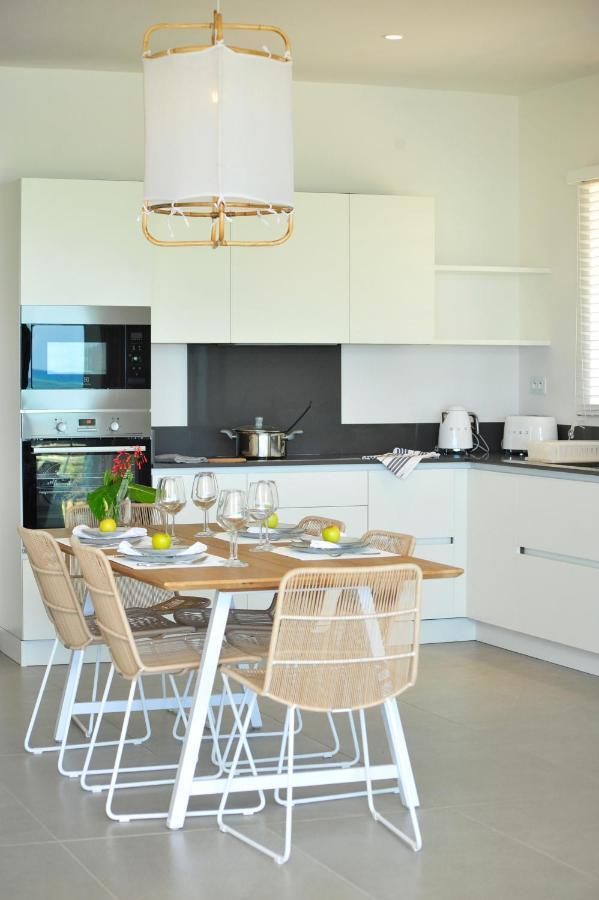 شقة Obiches Luxury Beachfront Trou-aux-biches *