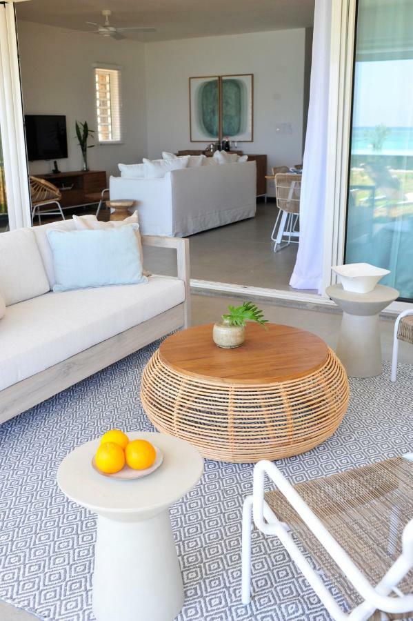 Obiches Luxury Beachfront Trou-aux-biches Appartement