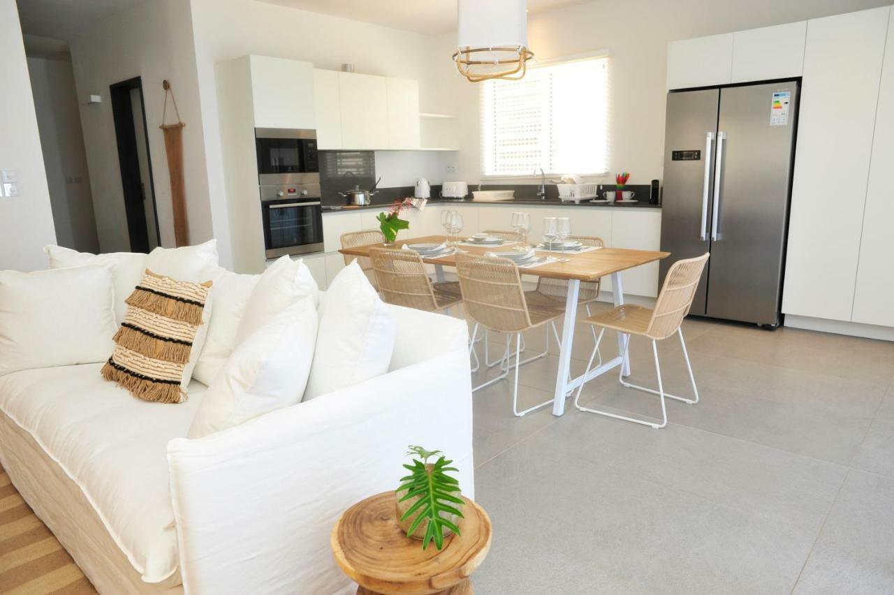 Obiches Luxury Beachfront Trou-aux-biches Appartement